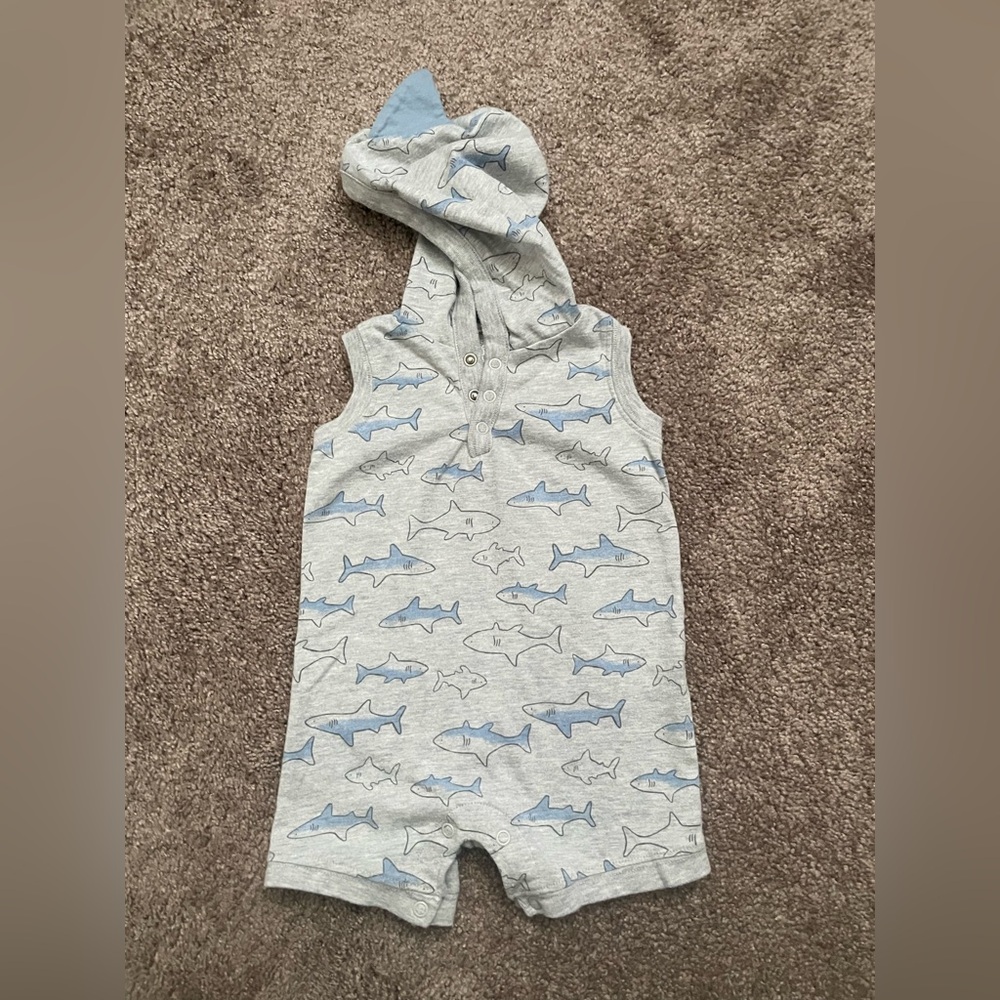 Carter's Gray and Blue Shark Bodysuit Size 9 months